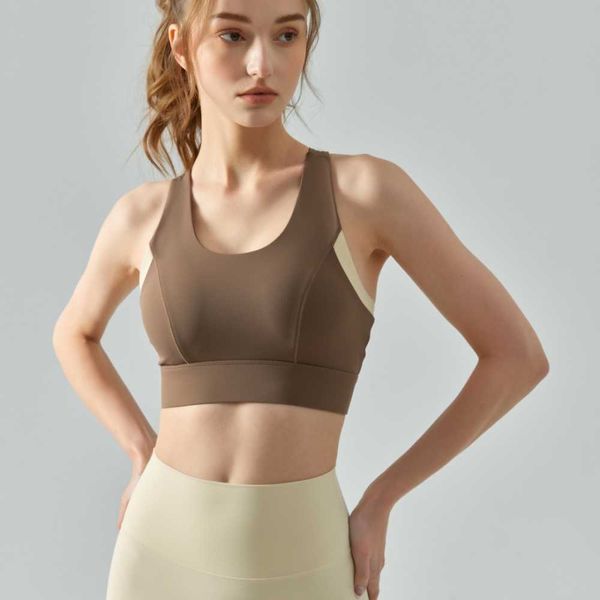 lulu bra summer high strength sports integrated chest pad seamless back buckle vest shockproof beautiful push-up gym yoga woman
lulu bra summer high strength sports integrated chest pad seamless back buckle vest shockproof beautiful push-up gym yoga woman