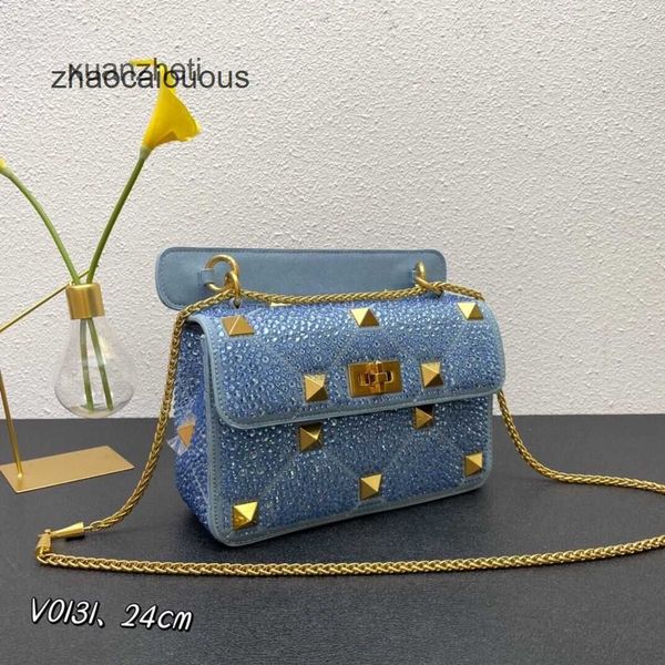 rivet valentins women lady's designer handbag new shiny classic luxury bags crystal diamond embedding fashion handheld shoulder crossbo
rivet valentins women lady's designer handbag new shiny classic luxury bags crystal diamond embedding fashion handheld shoulder crossbo