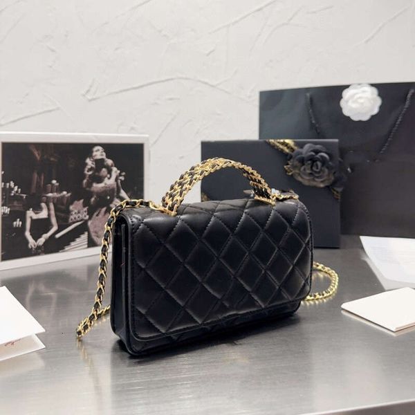 2023 new desiner bag famous bag fashion leisure sheepskin fate bag letter handle 19woc line chain bag crossbody women's shopping bag 20
2023 new desiner bag famous bag fashion leisure sheepskin fate bag letter handle 19woc line chain bag crossbody women's shopping bag 20