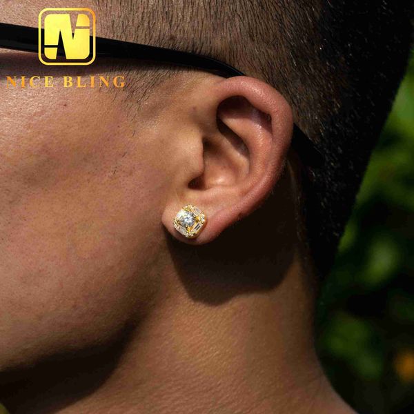 designer jewelry iced out round shape hip hop ear studs earrings jewelry cut inlaid stone silver gold plated mosan drill stud earrings, Golden
designer jewelry iced out round shape hip hop ear studs earrings jewelry cut inlaid stone silver gold plated mosan drill stud earrings, Golden