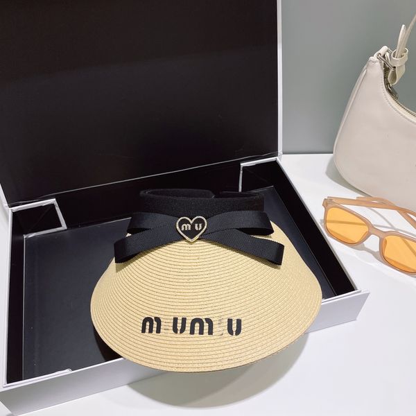 wide brim miu hats summer women's hand-embroidered pearl chains straw woven hollow hat sun shading and protection, Blue;gray
wide brim miu hats summer women's hand-embroidered pearl chains straw woven hollow hat sun shading and protection, Blue;gray