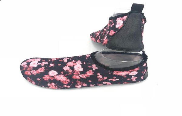 new summer women aqua sneakers sports shoes lightweight swimming beach water yoga shoes slip on outdoor walking shoes4450006
new summer women aqua sneakers sports shoes lightweight swimming beach water yoga shoes slip on outdoor walking shoes4450006