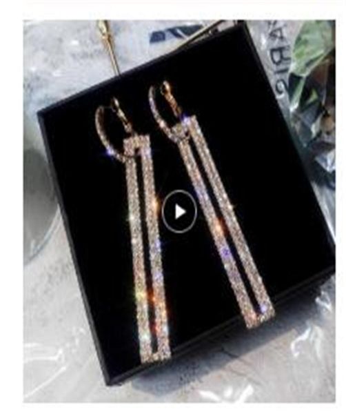 fashion long geometric drop earrings luxury gold silver color rectangle rhinestone earring for women party jewelry gift3670316, Golden;silver
fashion long geometric drop earrings luxury gold silver color rectangle rhinestone earring for women party jewelry gift3670316, Golden;silver