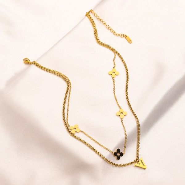 fashion vintage four leaf clover necklace designer women charm mother-of-pearl silver 18k gold plated agate for women valentine gold heart n
fashion vintage four leaf clover necklace designer women charm mother-of-pearl silver 18k gold plated agate for women valentine gold heart n