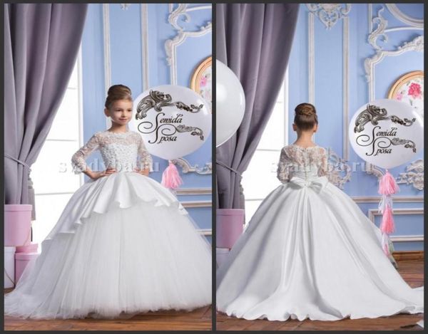 2018 spring flower girl dresses sheer appliqued jewel 34 sleeves baby girl children party dress sweep train gowns for communion w2476267, White;red
2018 spring flower girl dresses sheer appliqued jewel 34 sleeves baby girl children party dress sweep train gowns for communion w2476267, White;red
