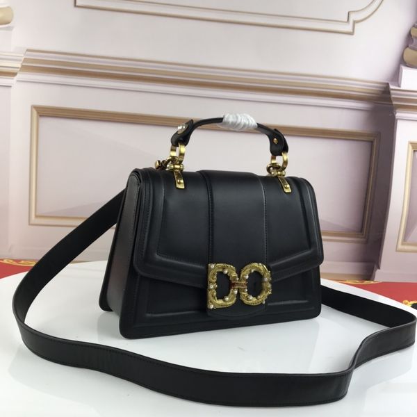 dg amore designer bag gem chain fashion handbags shoulder luxury bags metal chain women handbag genuine leather bag crossbody
dg amore designer bag gem chain fashion handbags shoulder luxury bags metal chain women handbag genuine leather bag crossbody