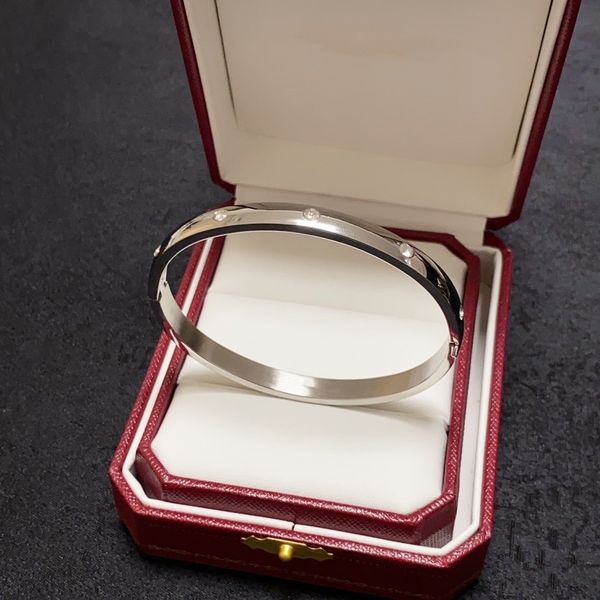 bracelet fashion designer carti cuff luxury size#17 fashion bracelet 18k gold plated women's bracelet silver classic designer jewelry d, Black
bracelet fashion designer carti cuff luxury size#17 fashion bracelet 18k gold plated women's bracelet silver classic designer jewelry d, Black