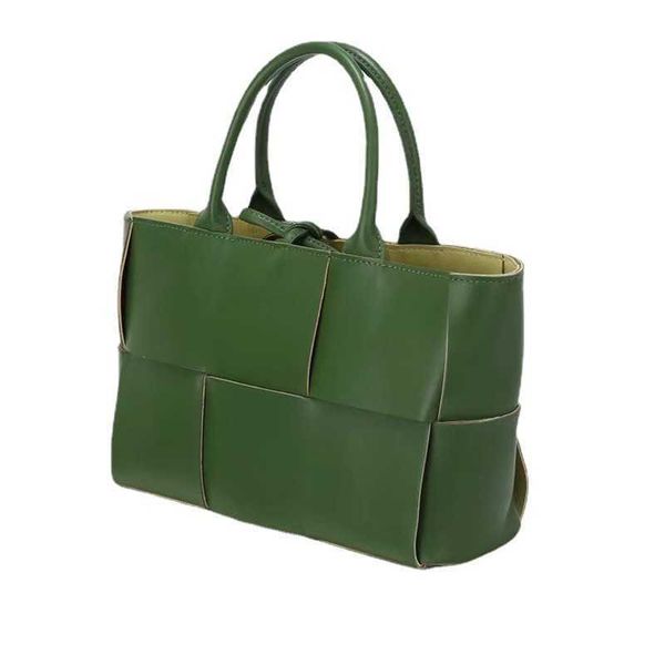 designer bag venetas woven tote bag sheepskin handheld shoulder crossbody bag color large capacity women's bag jo0o
designer bag venetas woven tote bag sheepskin handheld shoulder crossbody bag color large capacity women's bag jo0o