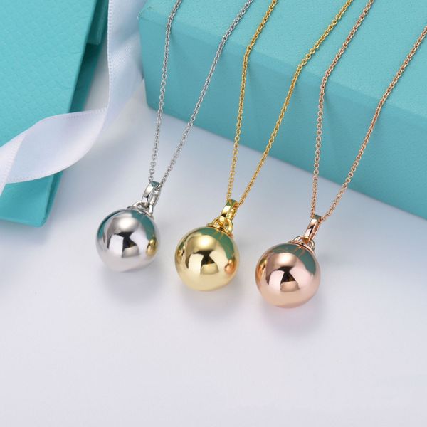women designer necklace luxury jewelry stainless steel valentine silver chain solid golden ball pendant collarbone necklaces designers girlf
women designer necklace luxury jewelry stainless steel valentine silver chain solid golden ball pendant collarbone necklaces designers girlf
