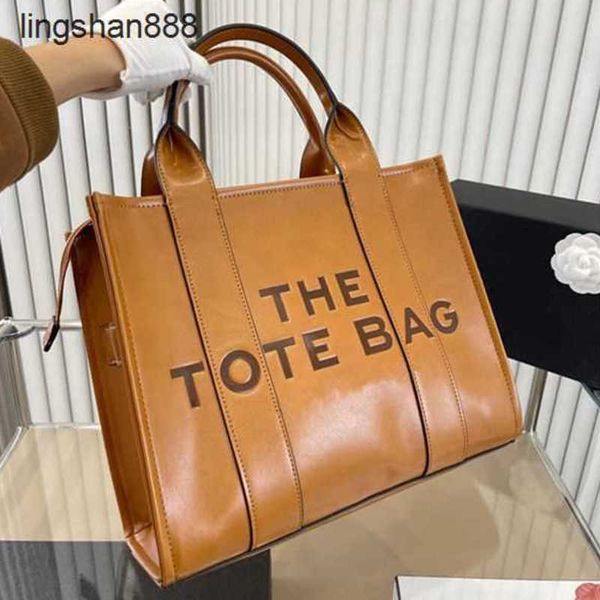 evening bags new designer the tote bag for woman handbag vintage fashion single shoulder bags large capacity classic leather handbags 5a wom
evening bags new designer the tote bag for woman handbag vintage fashion single shoulder bags large capacity classic leather handbags 5a wom