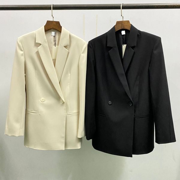 new t-oteme bicolor silhouette double breasted blazer, White;black
new t-oteme bicolor silhouette double breasted blazer, White;black