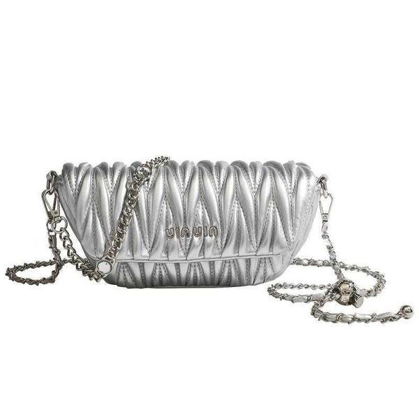 designer bag pleated rhinestone chain underarm bag women cloud bag small shoulder crossbody bag z8d6
designer bag pleated rhinestone chain underarm bag women cloud bag small shoulder crossbody bag z8d6