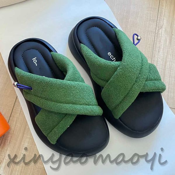 "lost in echo" cross towel platform slippers, platform bread shoes, designer luxury slippers shoes, high version 005, Black
"lost in echo" cross towel platform slippers, platform bread shoes, designer luxury slippers shoes, high version 005, Black