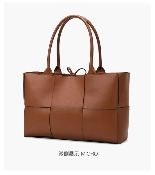 designer bag venetas women's handwoven soft leather texture tote bag casual handbag 906b
designer bag venetas women's handwoven soft leather texture tote bag casual handbag 906b
