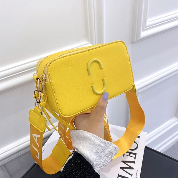 luxury wallet designer bags women purse organizer wallet fashion one shoulder crossbody bag pu material color bump wide shoulder strap, Red;black
luxury wallet designer bags women purse organizer wallet fashion one shoulder crossbody bag pu material color bump wide shoulder strap, Red;black
