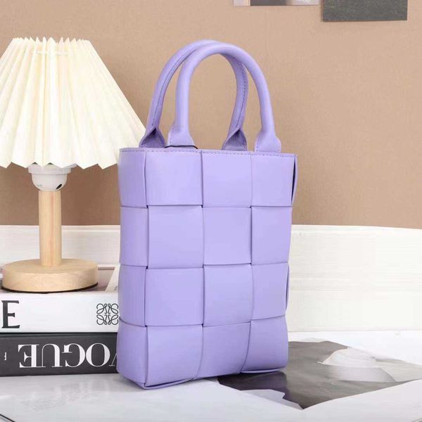 designer bag venetas leather woven hand-held vertical square tote bag level casual fashion shoulder messenger bag yg46
designer bag venetas leather woven hand-held vertical square tote bag level casual fashion shoulder messenger bag yg46
