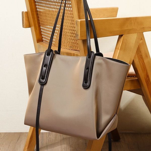 women bags luxury genuine leather handbag brand designer handbag calf single shoulder diagonal handbags 027
women bags luxury genuine leather handbag brand designer handbag calf single shoulder diagonal handbags 027