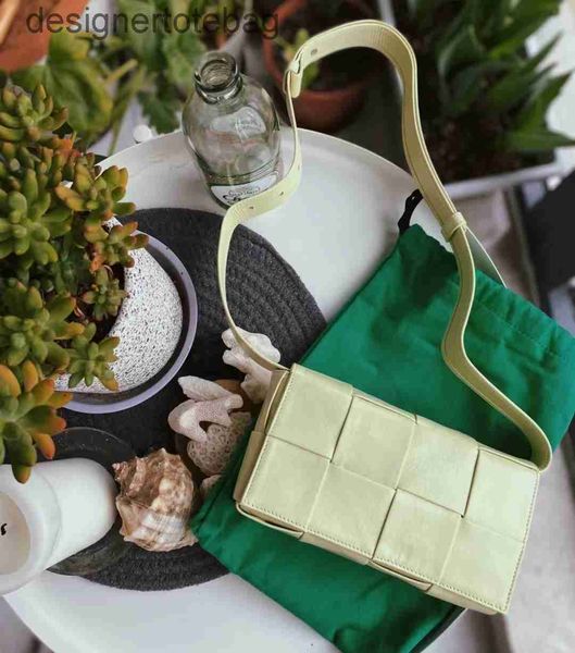padded cassette shoulder bag totes luxurys designers crosbody genuine leather alpin coins womens hangbag cassette envelope chain strap poche
padded cassette shoulder bag totes luxurys designers crosbody genuine leather alpin coins womens hangbag cassette envelope chain strap poche