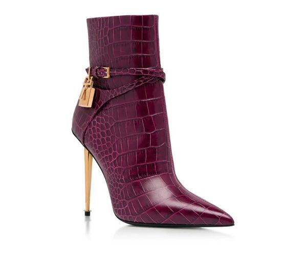 luxury woman ankle boot winter boots pointy toe and gold heeled tom-f-boot padlock leather ankles boots black calf leathers lady dress pumps
luxury woman ankle boot winter boots pointy toe and gold heeled tom-f-boot padlock leather ankles boots black calf leathers lady dress pumps