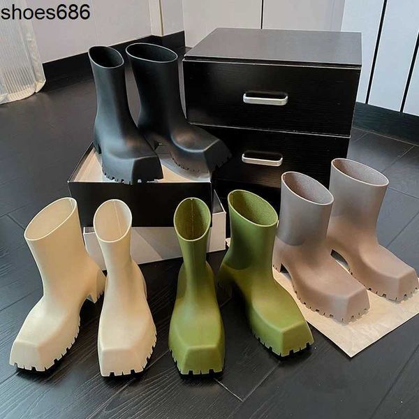 balenciga rain shoes new style net red square head high boots thick soled fashionable rain boots women's thick heel waterproof anti-ski, Black
balenciga rain shoes new style net red square head high boots thick soled fashionable rain boots women's thick heel waterproof anti-ski, Black