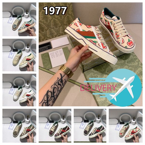 new designers 1977 hoodie tennis sneaker canvas luxurys shoe beige blue washed jacquard denim women shoes ace rubber sole embroidered vintag
new designers 1977 hoodie tennis sneaker canvas luxurys shoe beige blue washed jacquard denim women shoes ace rubber sole embroidered vintag