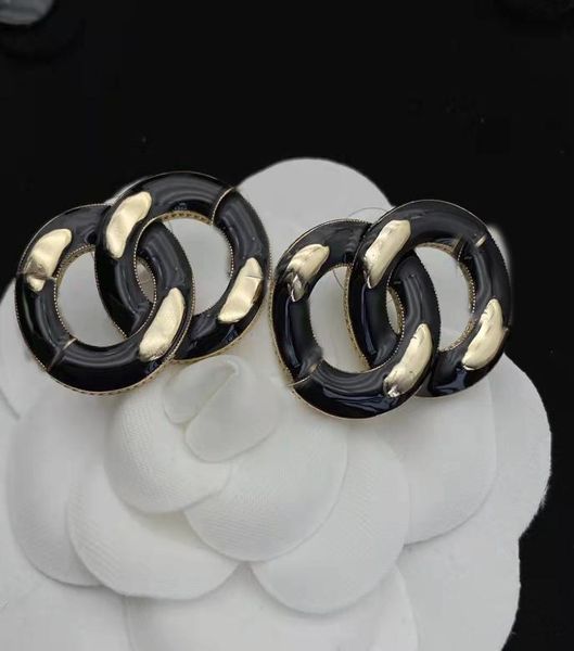 luxury designer black enamel stud earrings aretes orecchini for women party fashion jewelry8536188, Golden;silver
luxury designer black enamel stud earrings aretes orecchini for women party fashion jewelry8536188, Golden;silver