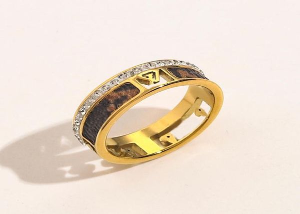 designer branded rings women 18k gold plated crystal faux leather stainless steel love wedding jewelry supplies ring fine carving 1874175, Slivery;golden
designer branded rings women 18k gold plated crystal faux leather stainless steel love wedding jewelry supplies ring fine carving 1874175, Slivery;golden