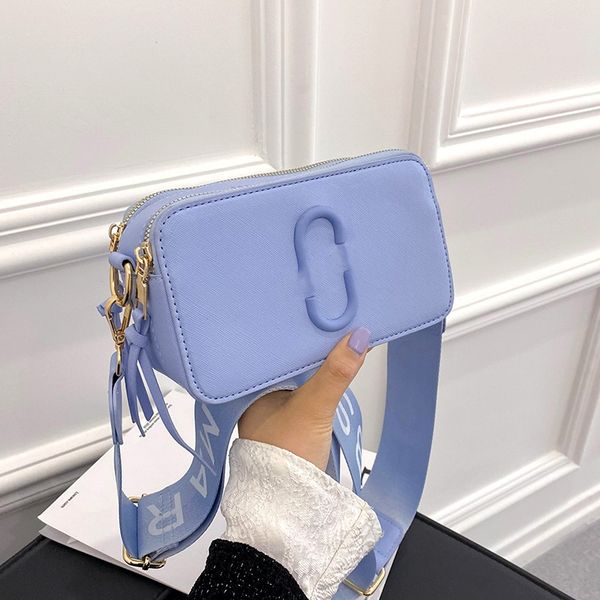 luxury purses designer bag women wallet organizer wallet fashion one shoulder crossbody bags pu material color bump wide shoulder strap, Red;black
luxury purses designer bag women wallet organizer wallet fashion one shoulder crossbody bags pu material color bump wide shoulder strap, Red;black