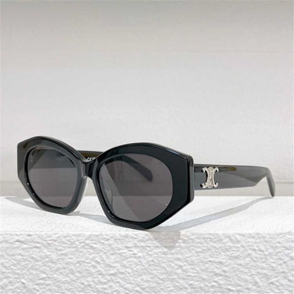 new triumphal arch cat eye net red personalized sunglasses cl40238, White;black
new triumphal arch cat eye net red personalized sunglasses cl40238, White;black