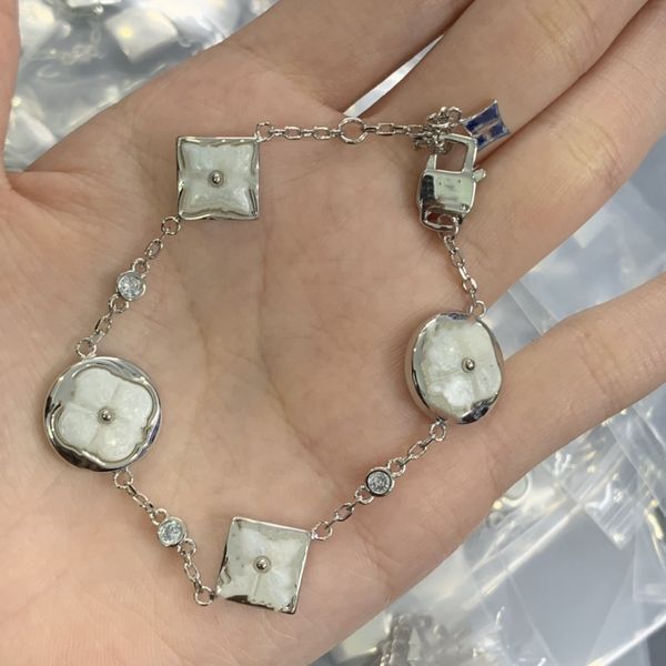 sale luxury designerladies charm bracelets letter l bracelet various vintage bracelet v chain kl2g, Silver
sale luxury designerladies charm bracelets letter l bracelet various vintage bracelet v chain kl2g, Silver