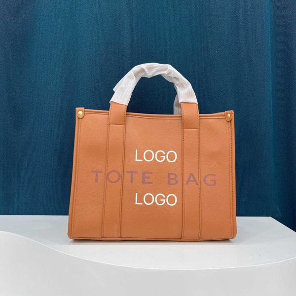 designer bags women's crossbody handbag leather wallet large capacity handheld tote fashion letter leisure shopping bag
designer bags women's crossbody handbag leather wallet large capacity handheld tote fashion letter leisure shopping bag