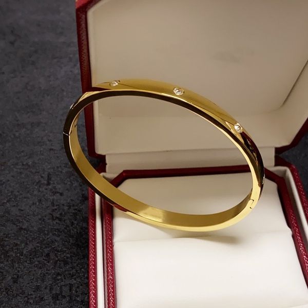 fashion style bracelet women's carti bracelet luxury size#17 designer jewelry 18k gold plated stainless steel wedding lover gift bracel, Black
fashion style bracelet women's carti bracelet luxury size#17 designer jewelry 18k gold plated stainless steel wedding lover gift bracel, Black