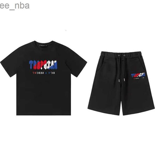 men's designer sportswear jogging sportswear casual short sleeved set sportspants street clothing pullover trapstarf t-shirt sportswear, Gray
men's designer sportswear jogging sportswear casual short sleeved set sportspants street clothing pullover trapstarf t-shirt sportswear, Gray