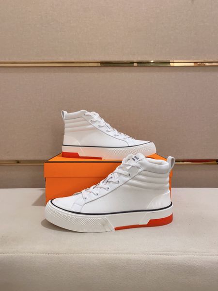 fashion 23s/s men trail sneaker shoes high calfskin & suede goatskin trainers brand wholesale discount man skateboard walking with box, Black
fashion 23s/s men trail sneaker shoes high calfskin & suede goatskin trainers brand wholesale discount man skateboard walking with box, Black