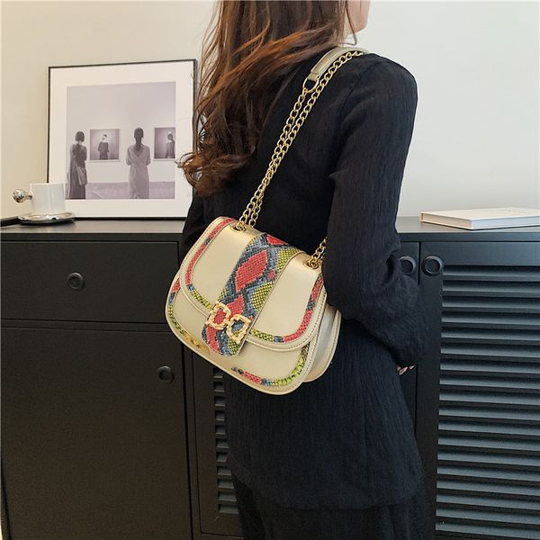 Factory wholesale ladies shoulder bags 8 colors sweet western snake chain bag clamshell Pearl buckle handbag street popular color matching leather backpack 834#, Nude
Factory wholesale ladies shoulder bags 8 colors sweet western snake chain bag clamshell Pearl buckle handbag street popular color matching leather backpack 834#, Nude