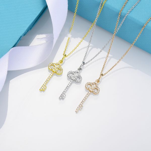 women designer necklace luxury jewelry stainless steel valentine silver chain shiny iris key diamond pendant collarbone necklaces designers
women designer necklace luxury jewelry stainless steel valentine silver chain shiny iris key diamond pendant collarbone necklaces designers