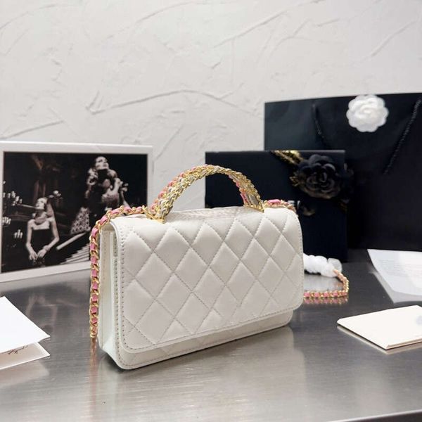 2023 new designer bag famous luxury bag fashion leisure sheepskin fate bag letter handle 19woc lingge chain bag crossbody women's shopp
2023 new designer bag famous luxury bag fashion leisure sheepskin fate bag letter handle 19woc lingge chain bag crossbody women's shopp
