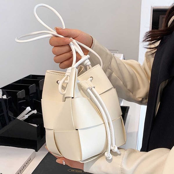designer bag venetas design small bag women's fashion hand woven bag messenger bag ee9r
designer bag venetas design small bag women's fashion hand woven bag messenger bag ee9r