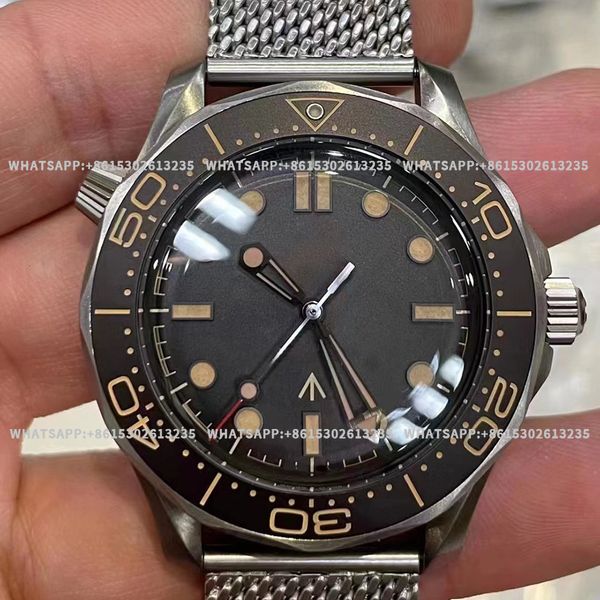 other watches mens watch 42mm waterproof no time to die automatic movement mechanical luxe 007 male 60th apollo 8 moon wristwatche 230729, Slivery;black
other watches mens watch 42mm waterproof no time to die automatic movement mechanical luxe 007 male 60th apollo 8 moon wristwatche 230729, Slivery;black