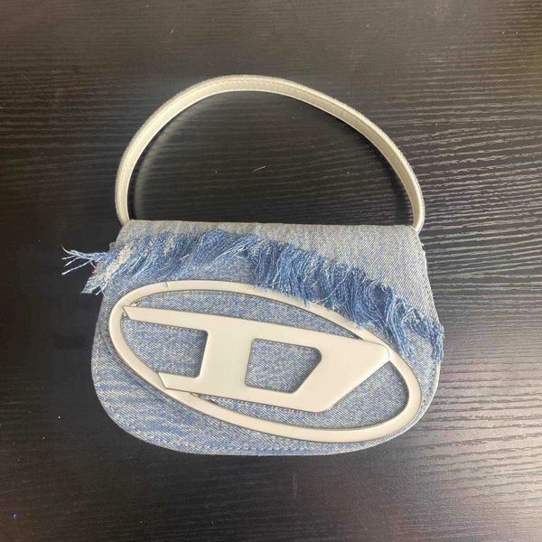small designer diesels d bag 2023 spring new focus design personalized cool trendy saddle single shoulder crossbody handbag 8 tny8
small designer diesels d bag 2023 spring new focus design personalized cool trendy saddle single shoulder crossbody handbag 8 tny8