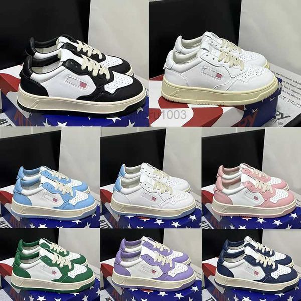 men shoes autism designer sneakers luxury women trainers rubber sneaker black white autry leather trainer
men shoes autism designer sneakers luxury women trainers rubber sneaker black white autry leather trainer