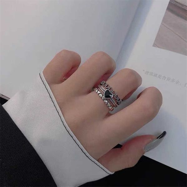 silver color couple rings set heart butterfly shaped women's ring fashion love jewelry for women girls gift punk alloy ring iec0
silver color couple rings set heart butterfly shaped women's ring fashion love jewelry for women girls gift punk alloy ring iec0