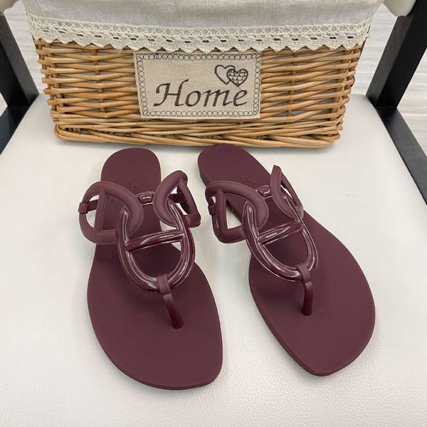 new arrive designer women h egerie slipper luxury lady egerie flat sandalssummer beach flip casual shoes perfect gift gr9o
new arrive designer women h egerie slipper luxury lady egerie flat sandalssummer beach flip casual shoes perfect gift gr9o