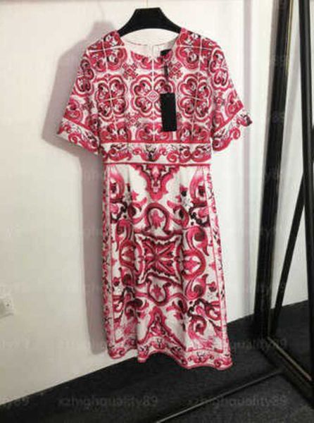 women skirts designer luxury party dresses summer skirt vintage floral print round neck waisted short sleeve fashion lady dress womens desig, Black;gray
women skirts designer luxury party dresses summer skirt vintage floral print round neck waisted short sleeve fashion lady dress womens desig, Black;gray