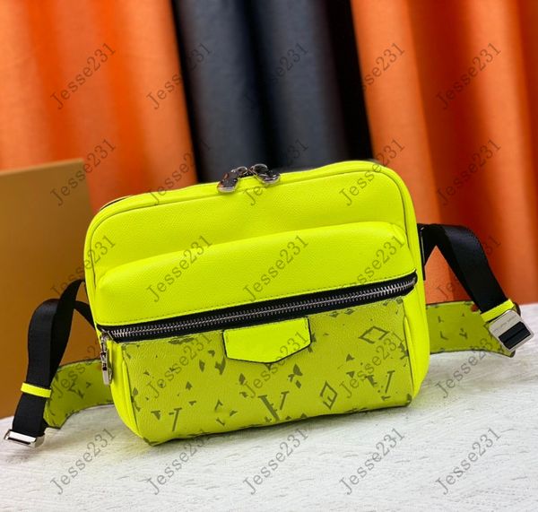 7a designer bag men women genuine leather outdoor messenger bag crossbody bag messenger bags shoulder bag handbags tote bag purse wallets wi
7a designer bag men women genuine leather outdoor messenger bag crossbody bag messenger bags shoulder bag handbags tote bag purse wallets wi