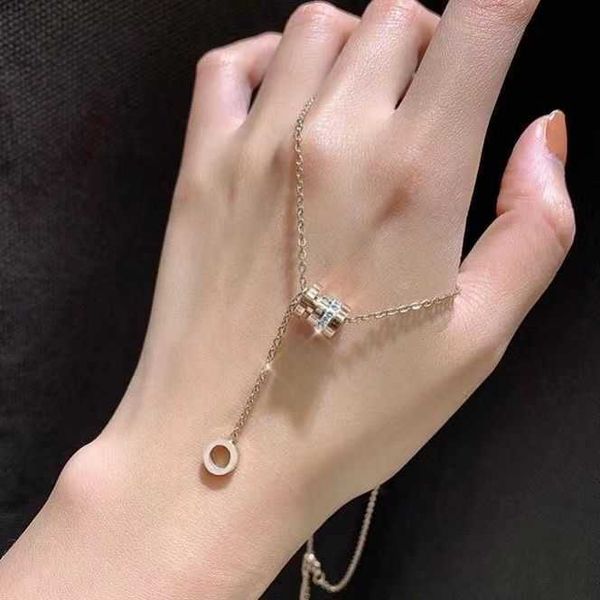 titanium steel colorless transfer light luxury women's trendy network red crowd design sense ins. elegant style necklace, Silver
titanium steel colorless transfer light luxury women's trendy network red crowd design sense ins. elegant style necklace, Silver