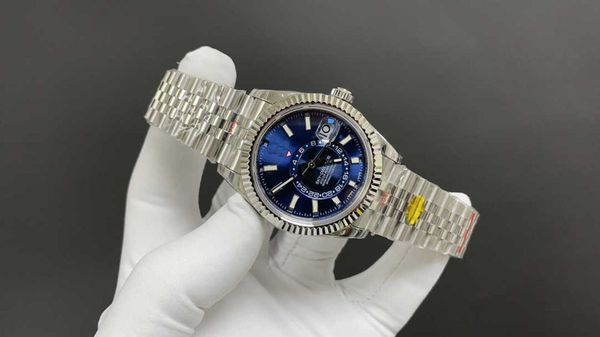 role skydweller automatic watch designer luxury wristwtach swiss movement size 42mm highest version clone model z3mg, Slivery;golden
role skydweller automatic watch designer luxury wristwtach swiss movement size 42mm highest version clone model z3mg, Slivery;golden