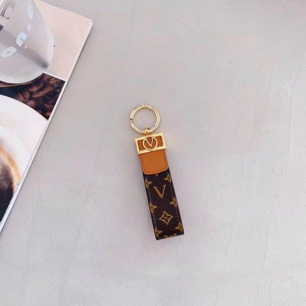 keychain brand classic old flower designer men's luxury car keychain women's fiber keychain handmade fashion keychain, Silver
keychain brand classic old flower designer men's luxury car keychain women's fiber keychain handmade fashion keychain, Silver