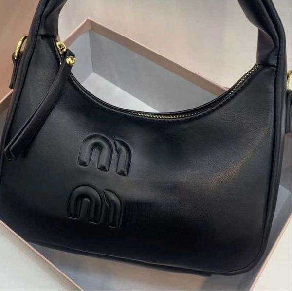 miu luxury hobo bag womens shoulder bags designer handbag 3d letter underarm totes mini clutch fashion crossbody purse wallet
miu luxury hobo bag womens shoulder bags designer handbag 3d letter underarm totes mini clutch fashion crossbody purse wallet