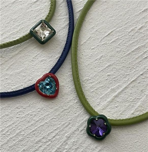 niche designer geometric diamond candy coloured pu leather geometric small flower personalised short necklace choker213z9504781, Silver
niche designer geometric diamond candy coloured pu leather geometric small flower personalised short necklace choker213z9504781, Silver
